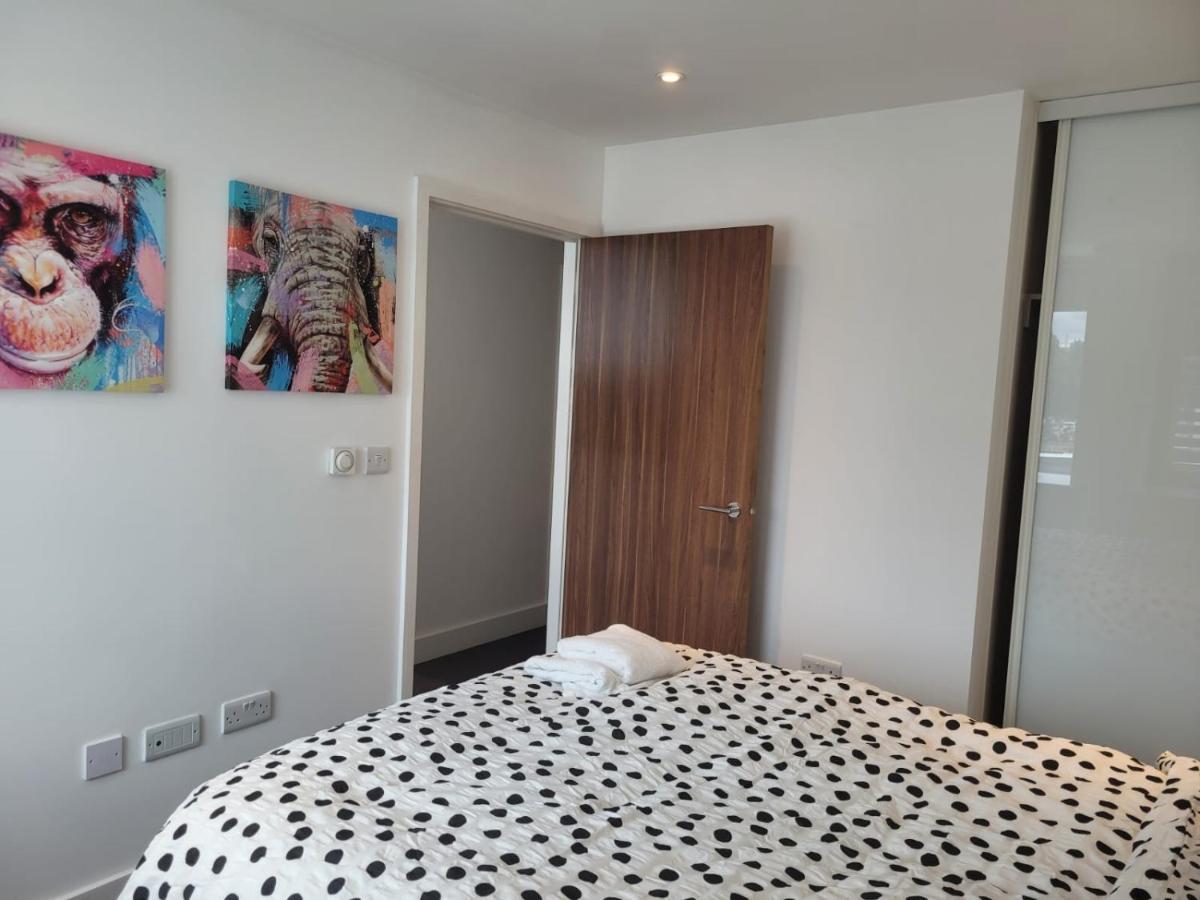 Apartament 2Br Chic London Sleep 9 Bp7 Zewnętrze zdjęcie